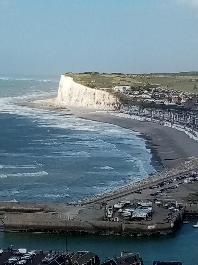 Appartement Avec Balcon Au 1Er Etage Vue Laterale Mer A 50 Metres De La Plage A Mers Les Bains. 外观 照片
