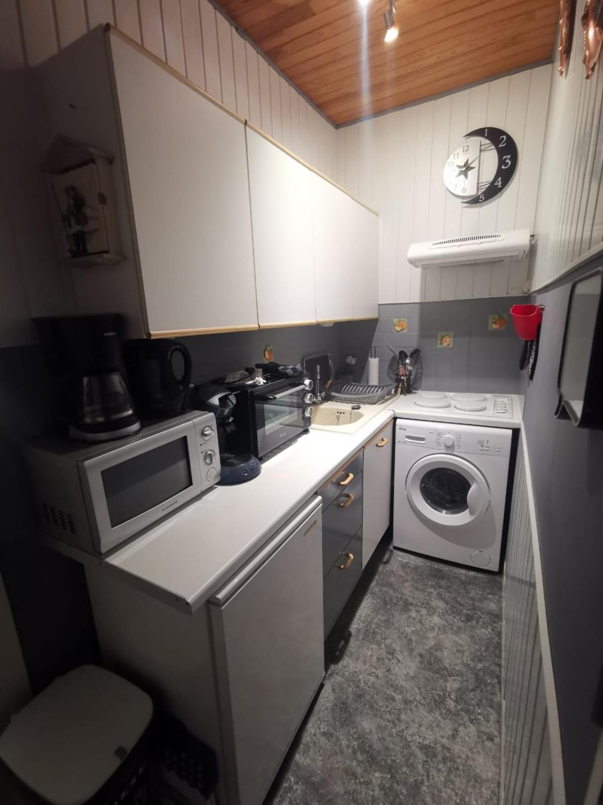 Appartement Avec Balcon Au 1Er Etage Vue Laterale Mer A 50 Metres De La Plage A Mers Les Bains. 外观 照片